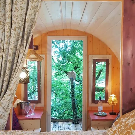 Les Robinsonades אתר נופש Couladere