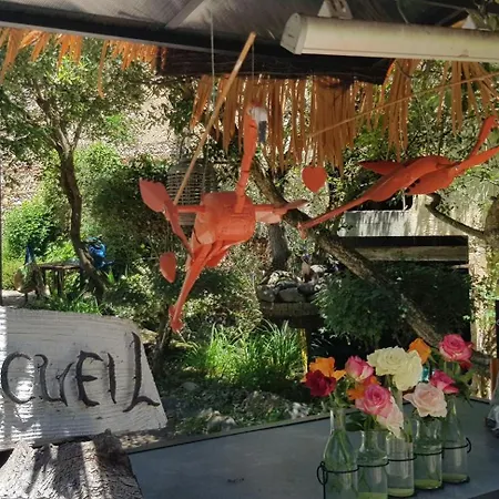 Les Robinsonades אתר נופש *